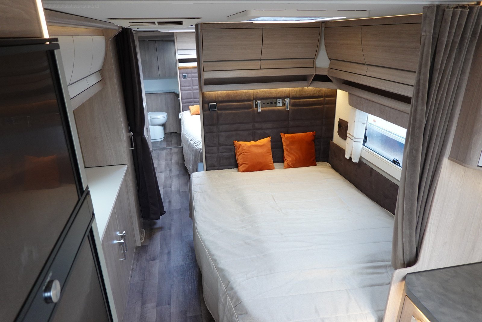 CARAVANE KABE IMPERIAL HACIENDA 1000 CU/DU TDL KS – Image 9