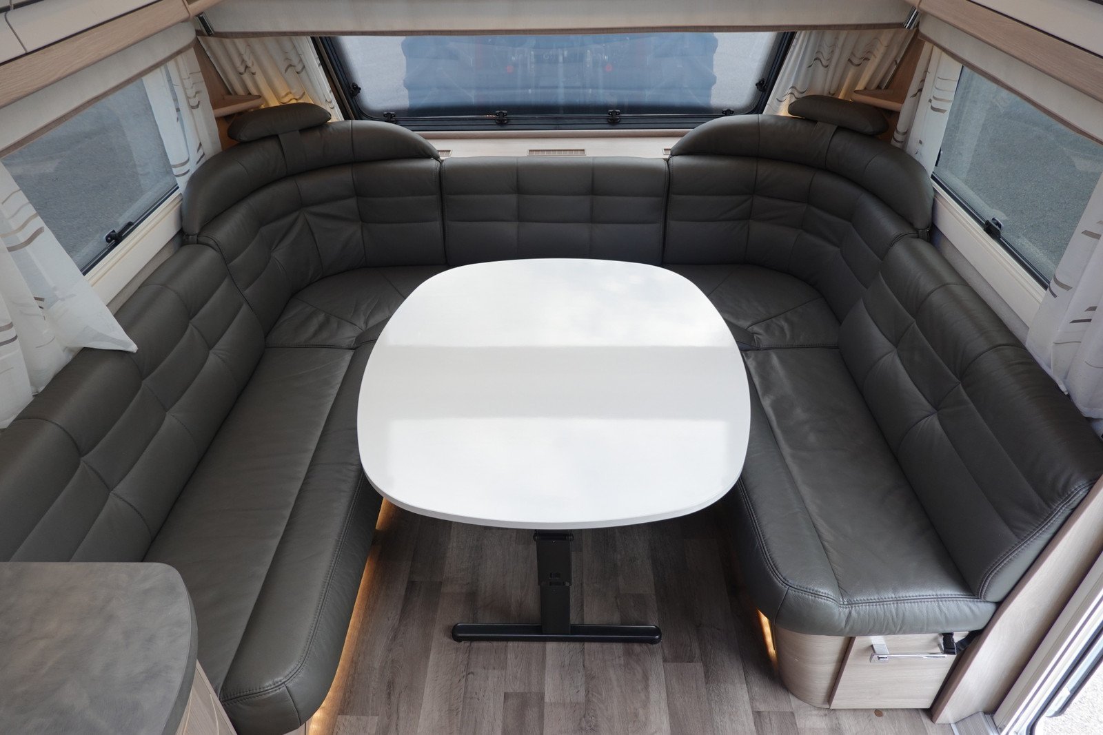 CARAVANE KABE IMPERIAL HACIENDA 1000 CU/DU TDL KS – Image 18