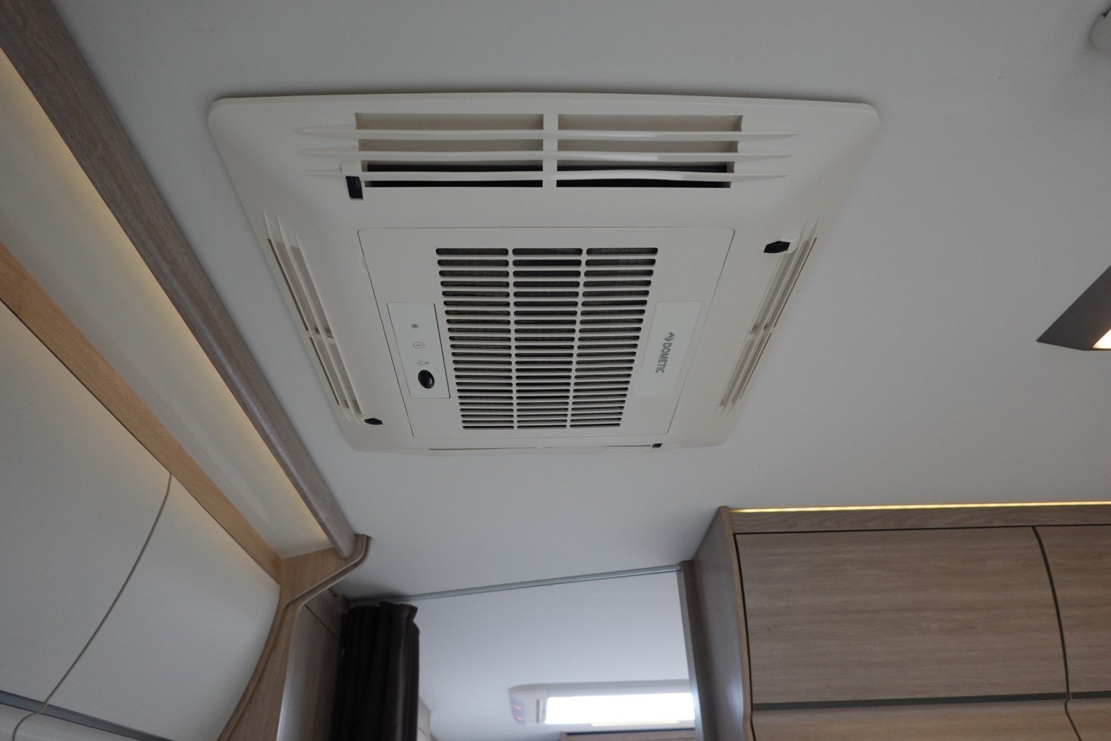 CARAVANE KABE IMPERIAL HACIENDA 1000 CU/DU TDL KS – Image 8