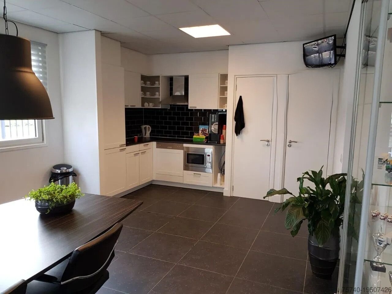 Conteneur de bureaux/résidentiels de 100 m² – Image 11