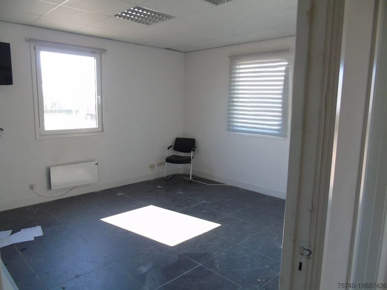 Conteneur de bureaux/résidentiels de 100 m² – Image 6