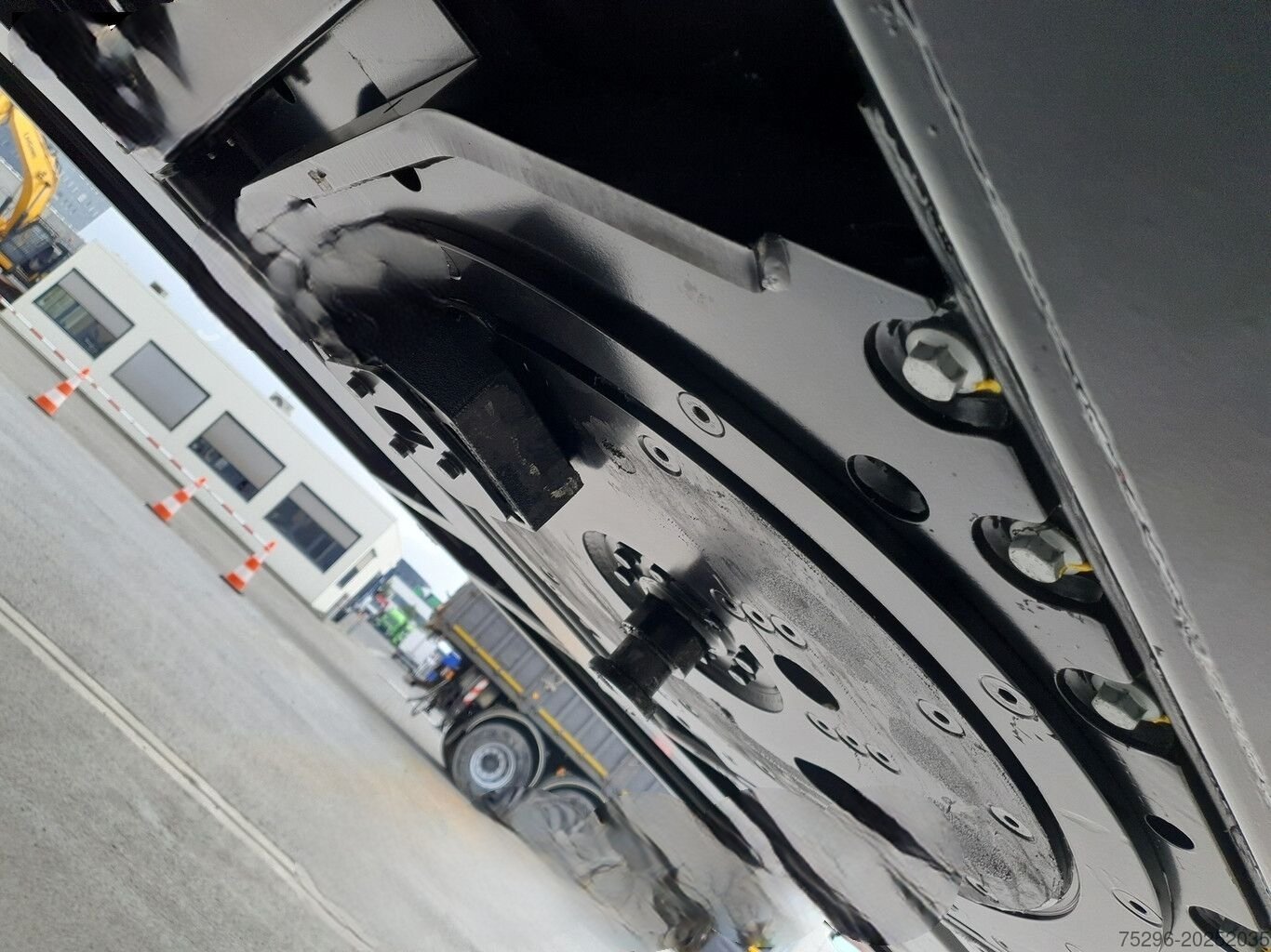 Semi-remorque Bâches coulissantes Hayon City Lift + essieu – Image 15