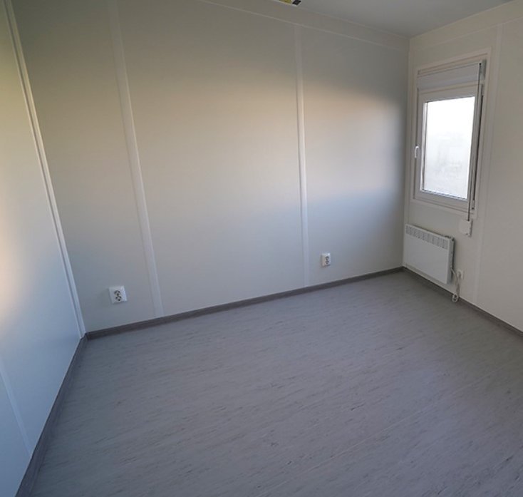 Conteneur Isolé de 6 x 3 mètres avec Toilettes et Cuisine RAL 7016 – Image 6