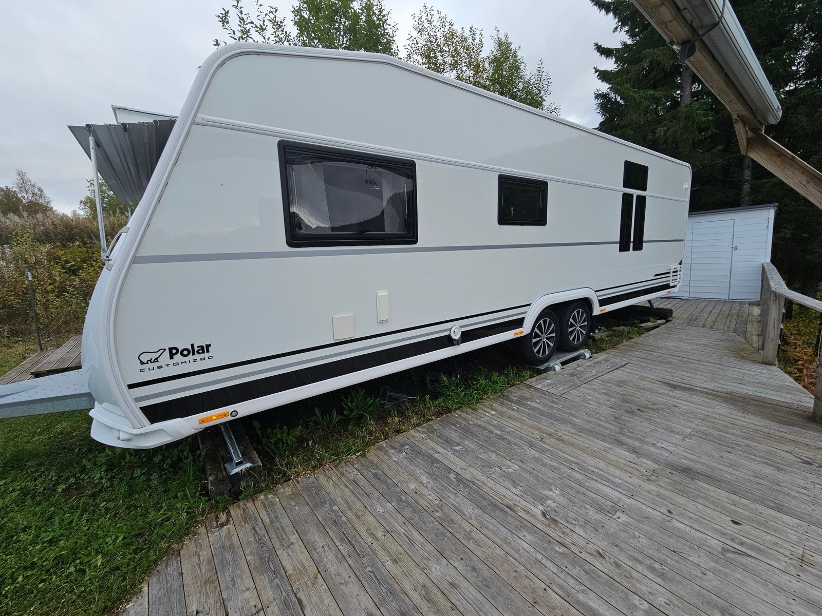 Caravane Customized Polar 730 – Image 28