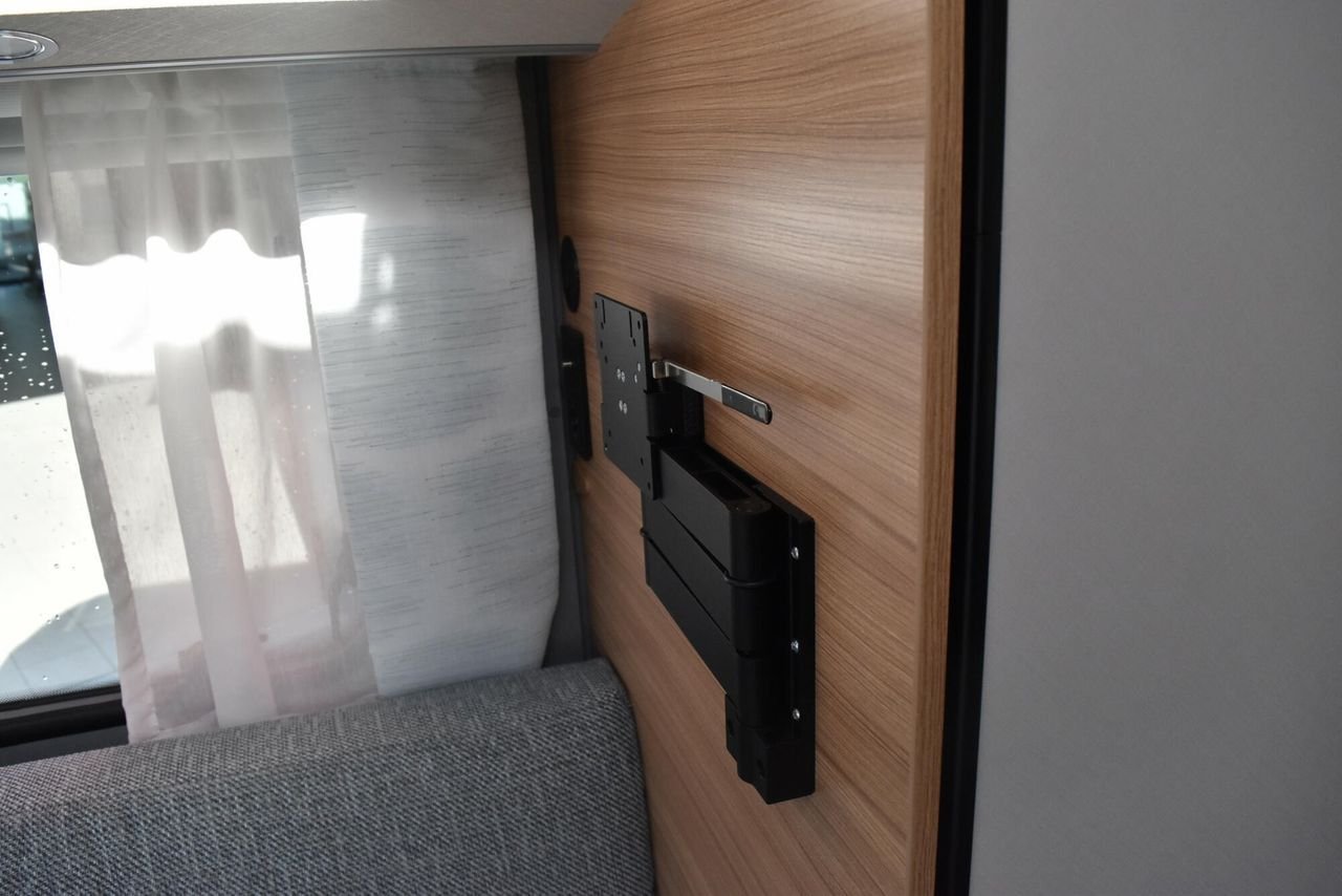 Caravane Dethleffs Camper 460 EL – Image 9