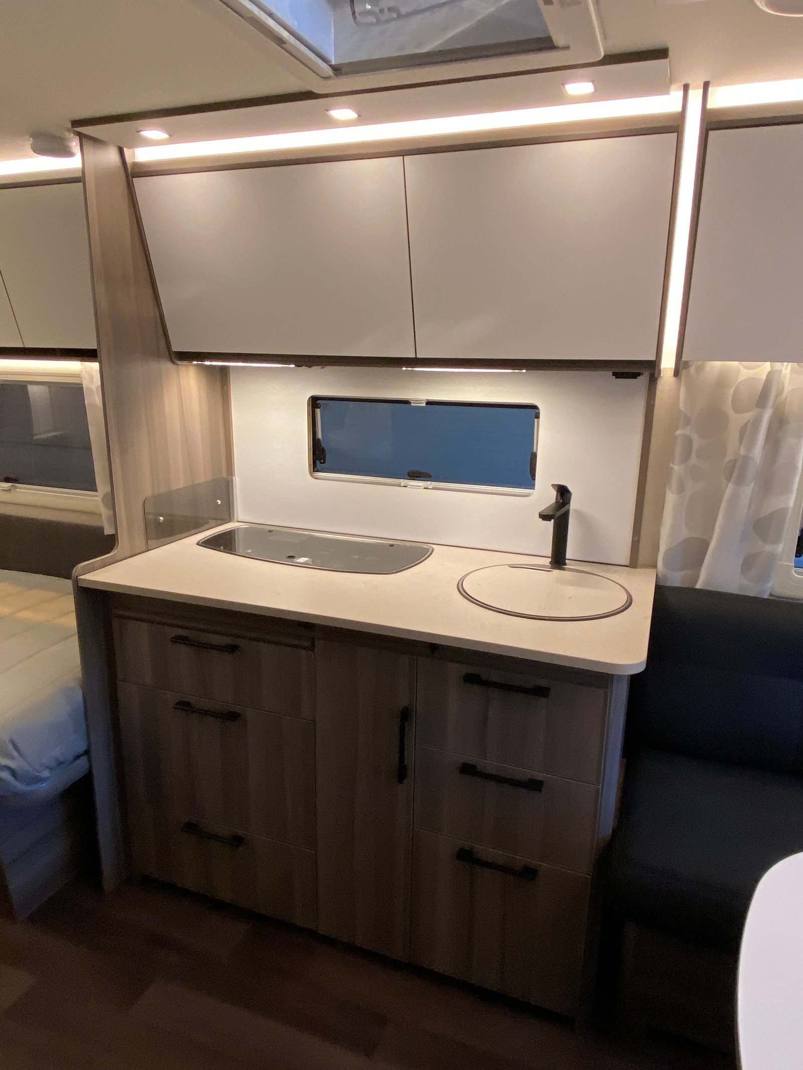 CARAVANE KABE ESTATE 600 TDL KS – Image 15