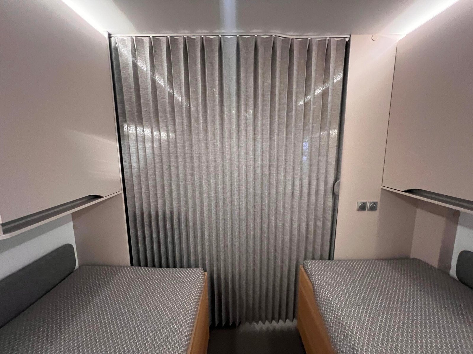 Caravane Adria Adora 613 HT – Image 11