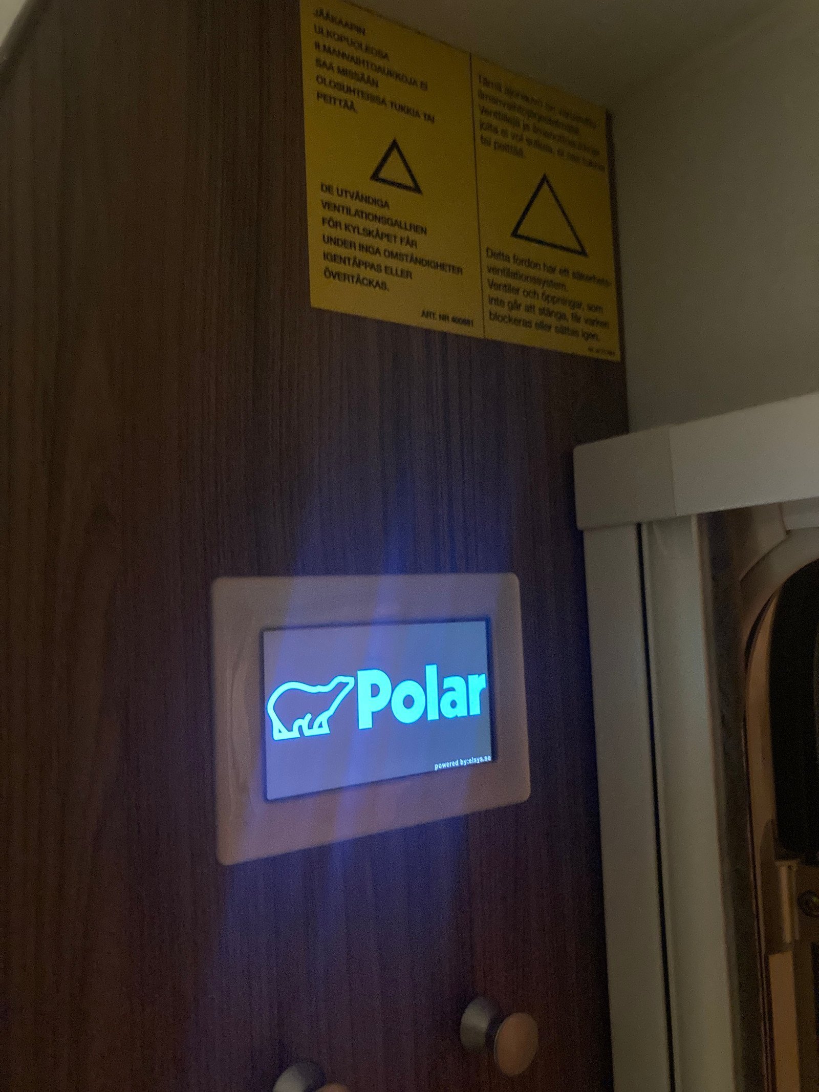 Caravane Polar 680 CTX-BK – Image 18