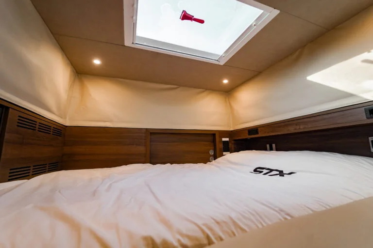 Scania STX Camping-car/Sport automobile – Image 7