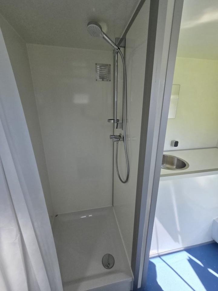 Conteneur comme habitat, remorque chariot de salle de bain remorque de salle de bain remorque sanitaire toilette douche – Image 15