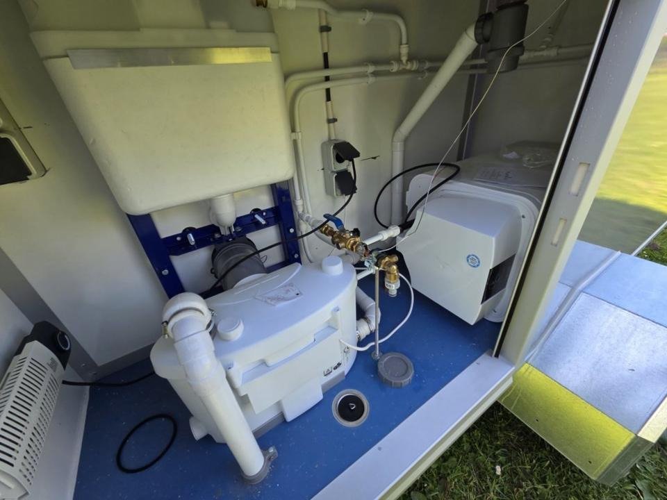 Conteneur comme habitat, remorque chariot de salle de bain remorque de salle de bain remorque sanitaire toilette douche – Image 8