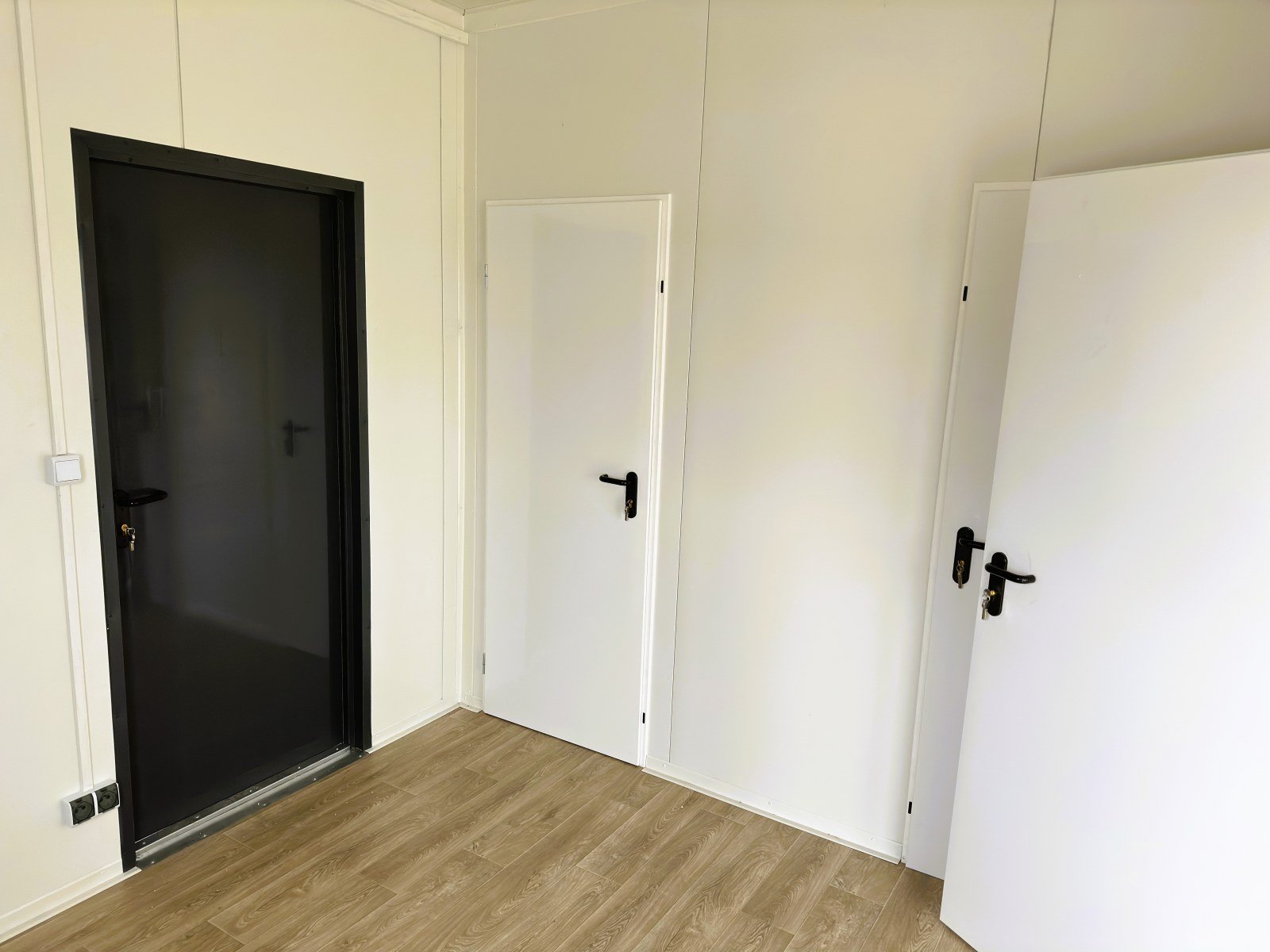 Conteneur Modulaire en panneaux sandwich – bureaux, commerces/logements, 6 pièces – 63 m² – Image 45